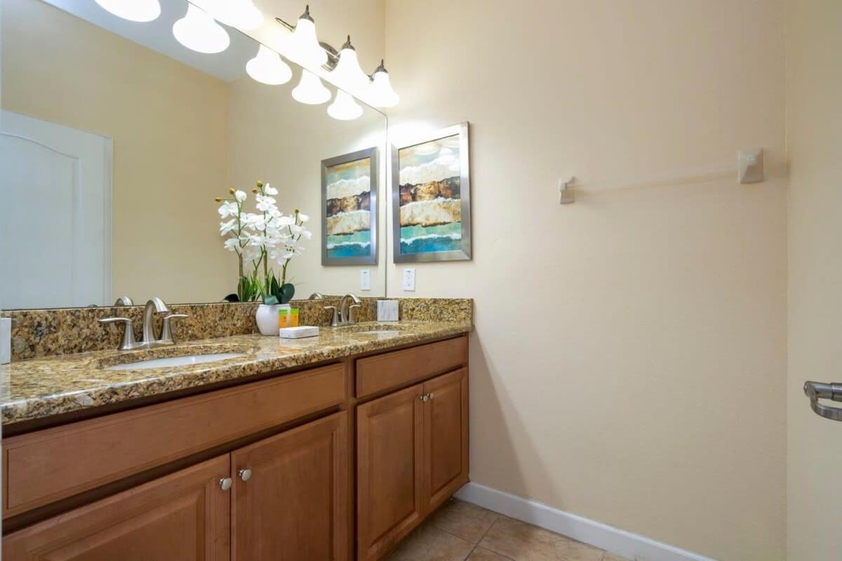 Five Bedrooms Townhome With Pool 4849 Kissimmee Exterior photo